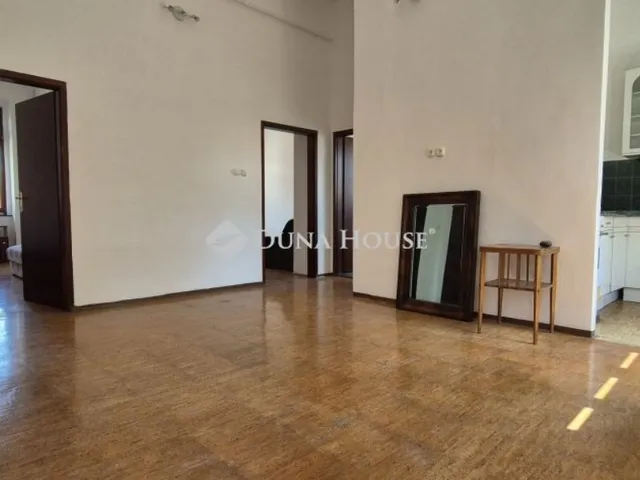 Eladó lakás Pécs 70 nm