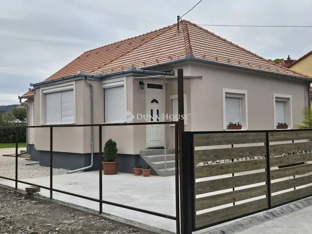 Eladó ház Siklós 105 nm