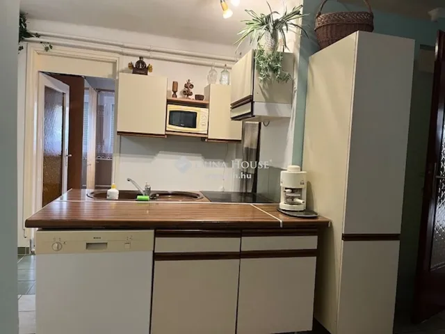 Eladó ház Balatonfenyves 441 nm