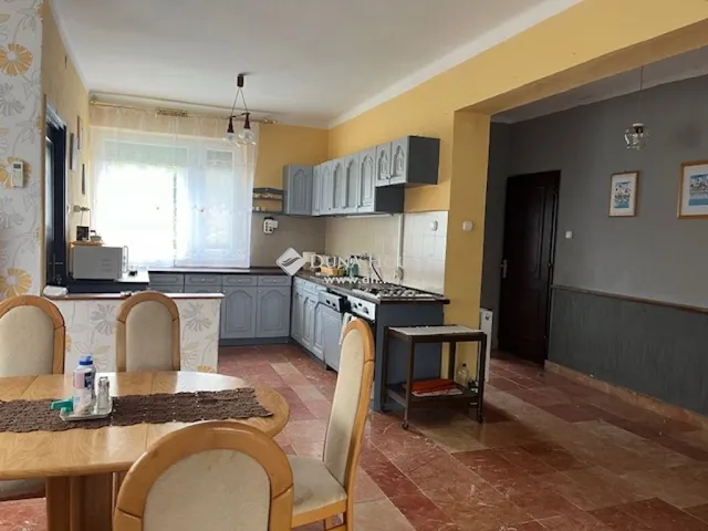 Eladó ház Balatonfenyves 441 nm