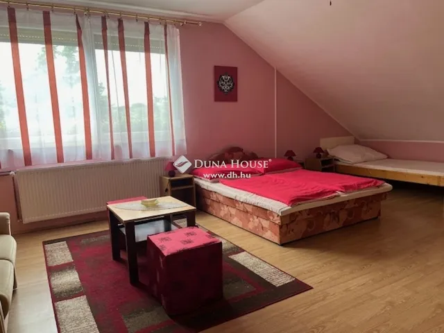 Eladó ház Balatonfenyves 441 nm