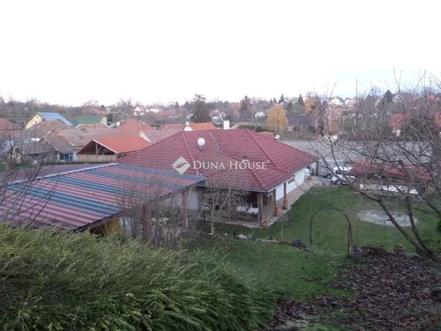 Eladó ház Nagykozár 130 nm