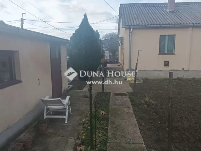 Eladó ház Pécs, Kertváros 62 nm