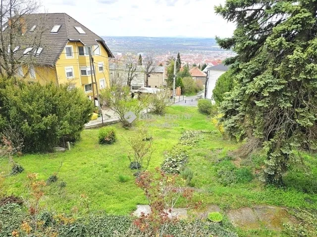 Eladó ház Pécs 163 nm