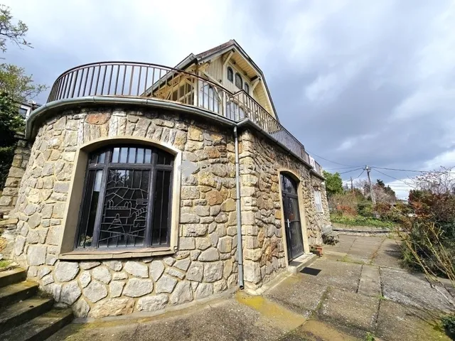 Eladó ház Pécs 163 nm