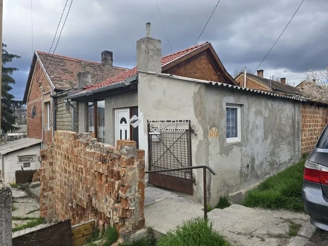 Eladó ház Pécs 63 nm