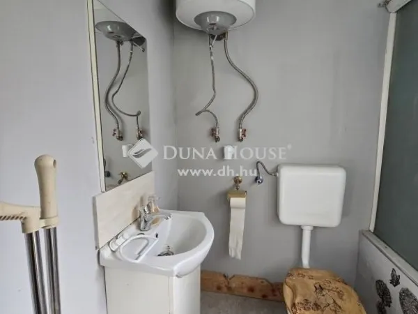 Eladó mezőgazdasági ingatlan Hosszúhetény 94 nm