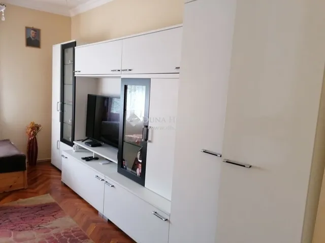 Eladó ház Komló 95 nm
