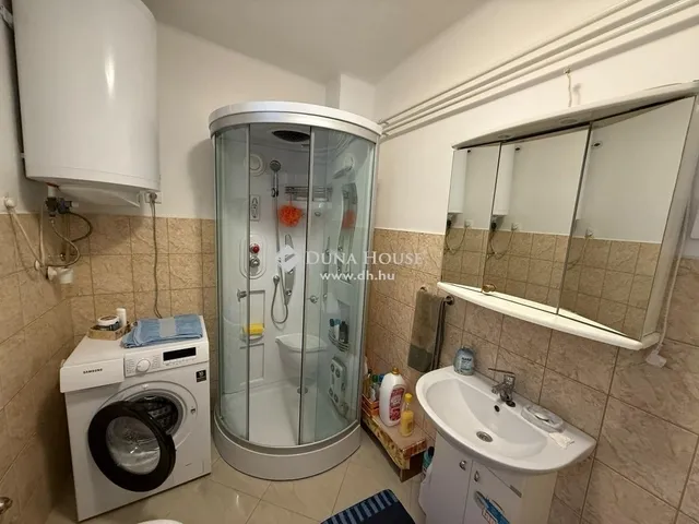 Eladó ház Komló 95 nm
