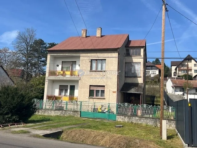 Eladó lakás Pécs 116 nm