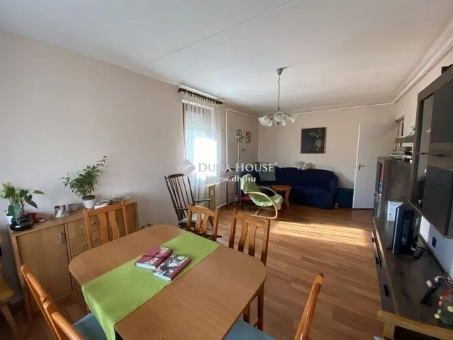 Eladó lakás Pécs 53 nm