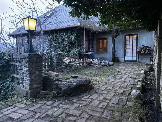Eladó ház Pécs 120 nm