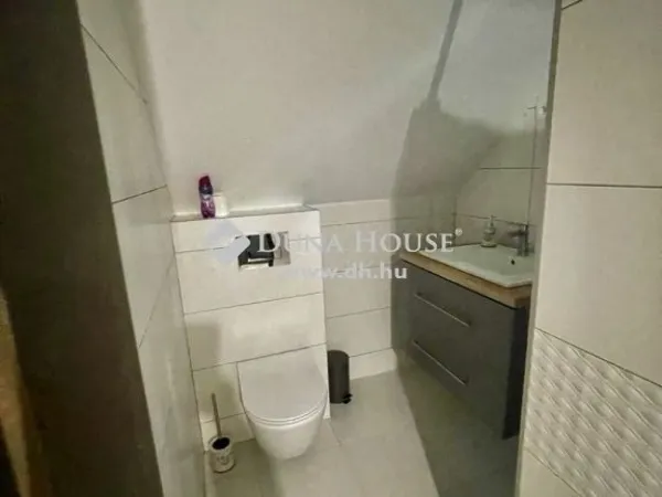 Eladó üdülő és hétvégi ház Orfű 70 nm