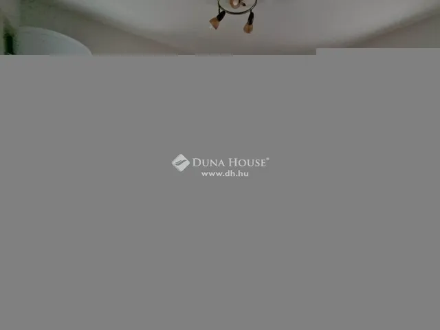 Eladó ház Kővágószőlős 140 nm