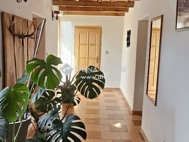 Eladó ház Egerág 178 nm