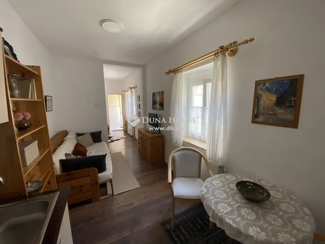 Eladó lakás Pécs, Tettye 27 nm