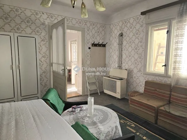 Eladó ház Geresdlak 107 nm