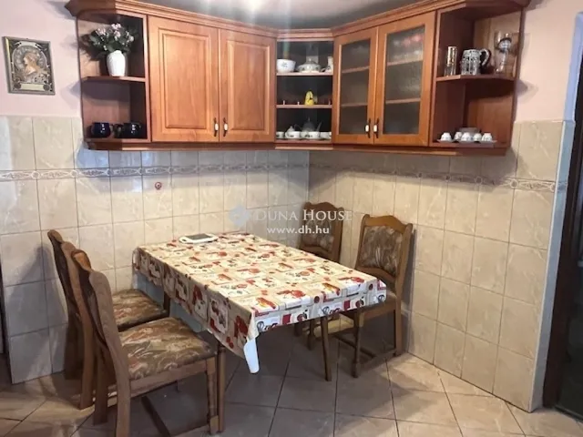 Eladó ház Pécs, Belváros 132 nm