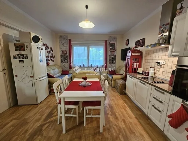 Eladó lakás Pécs, Belváros 99 nm