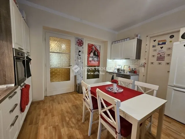 Eladó lakás Pécs, Belváros 99 nm