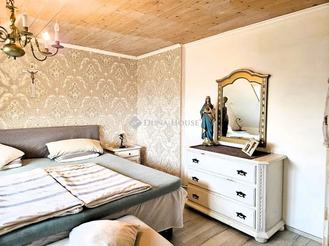 Eladó ház Erdősmárok 140 nm