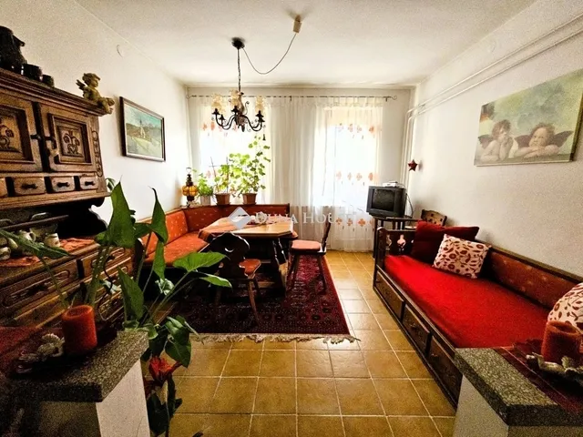 Eladó ház Erdősmárok 140 nm