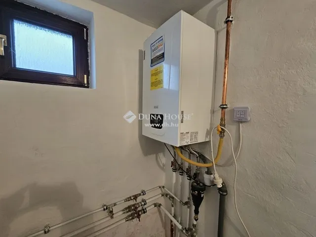 Eladó ház Véménd 150 nm