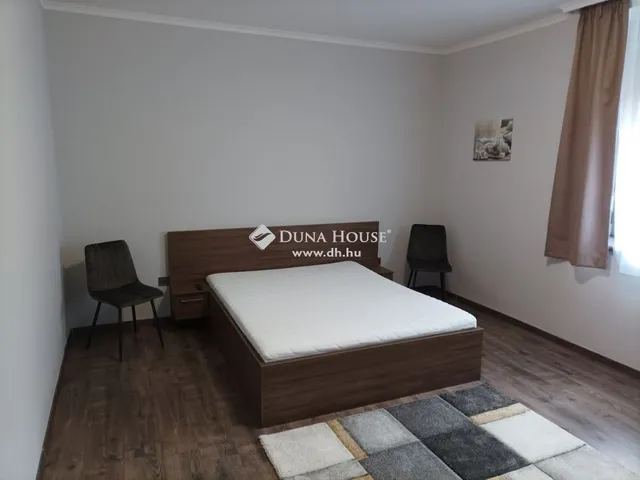 Eladó lakás Pécs, Belváros 44 nm