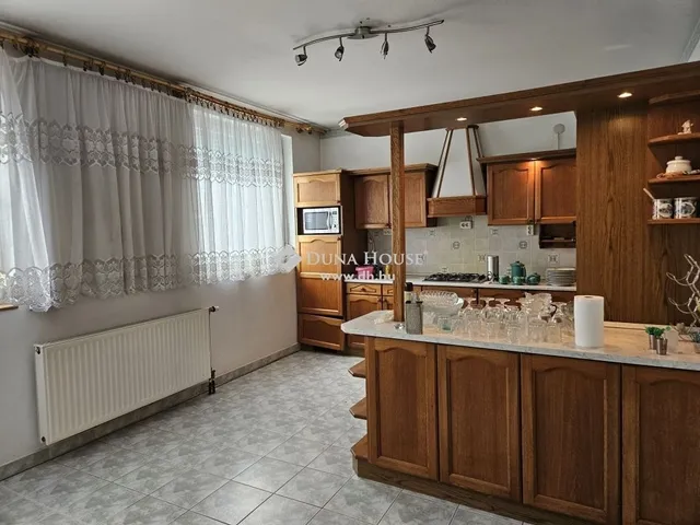 Eladó ház Véménd 160 nm