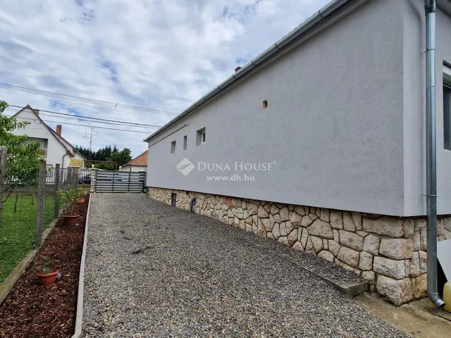Eladó ház Siklós 110 nm