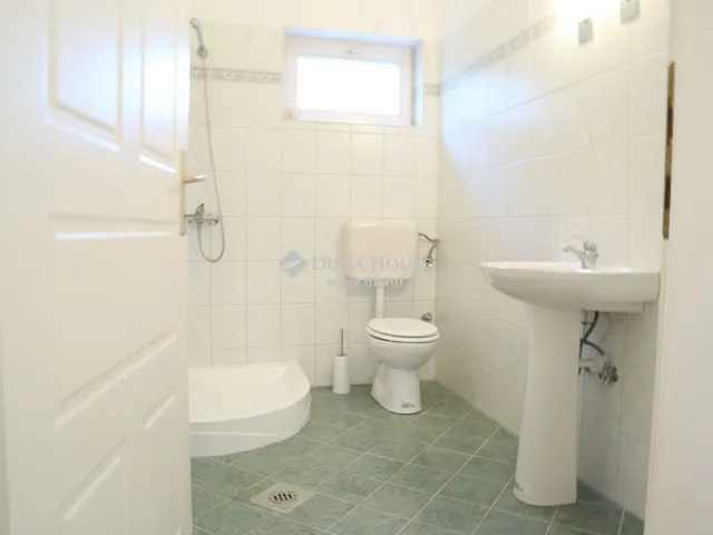 Eladó ház Pécsvárad 618 nm