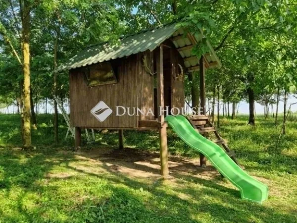 Eladó mezőgazdasági ingatlan Egerág 178 nm