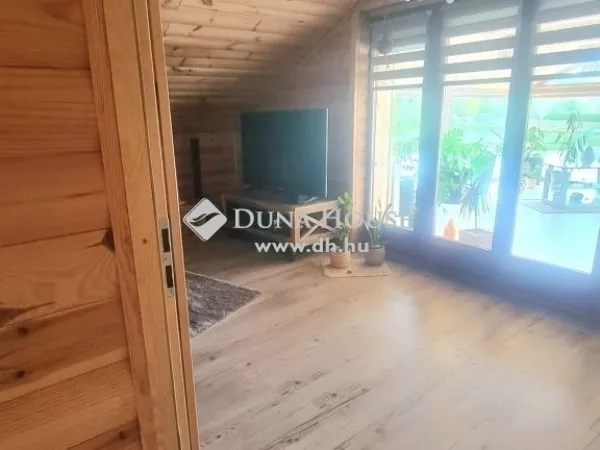 Eladó ház Pécsvárad 79 nm
