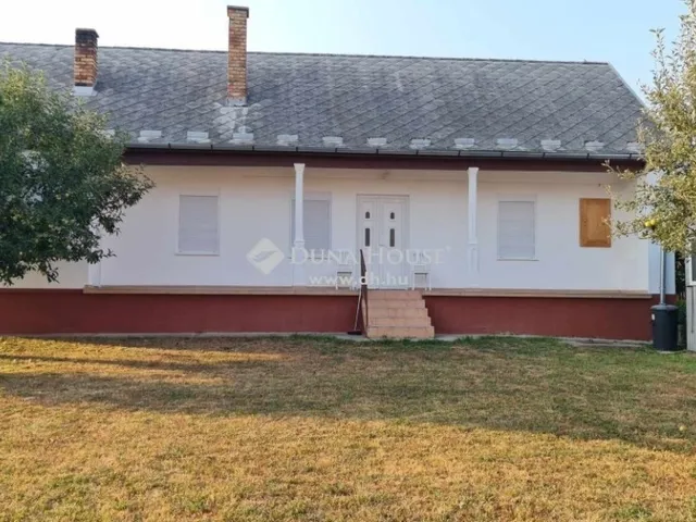 Eladó ház Geresdlak 70 nm
