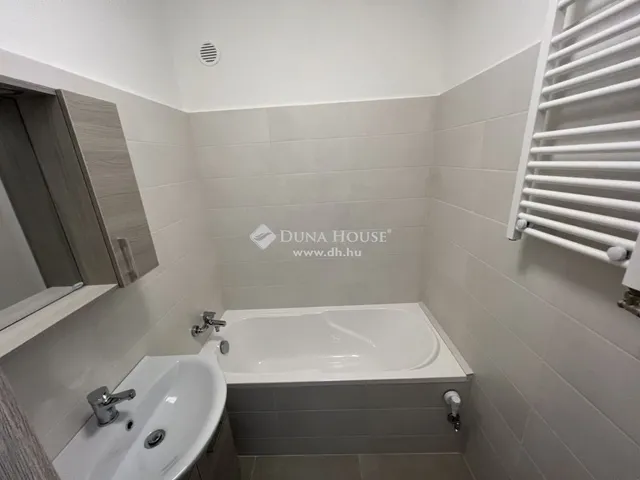 Eladó lakás Pécs 54 nm