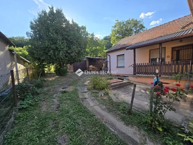 Eladó ház Pécs, Somogy 82 nm