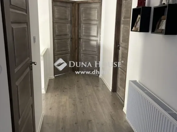 Eladó ház Siklós 180 nm