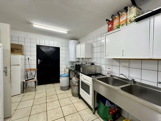 Eladó ház Kozármisleny 137 nm