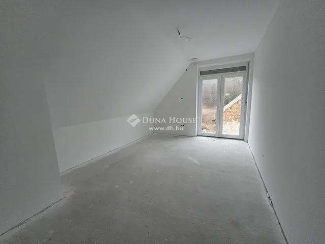 Eladó ház Aranyosgadány 192 nm