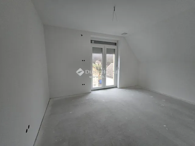 Eladó ház Aranyosgadány 192 nm