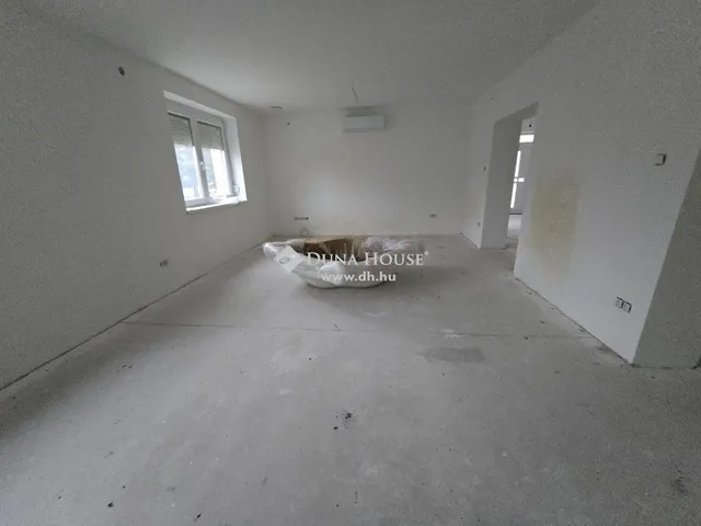 Eladó ház Aranyosgadány 192 nm