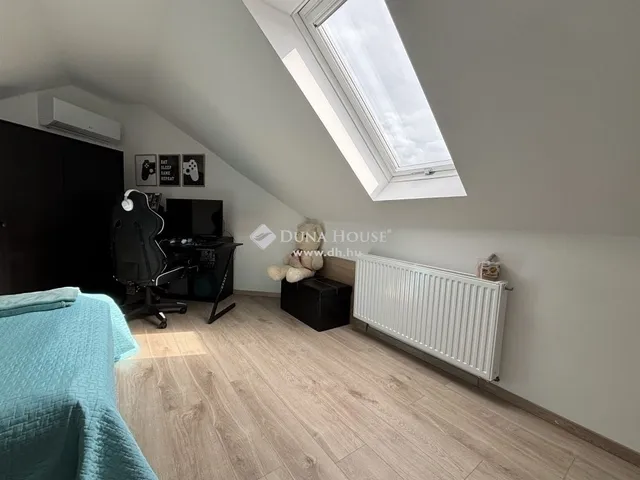 Eladó lakás Kozármisleny 91 nm