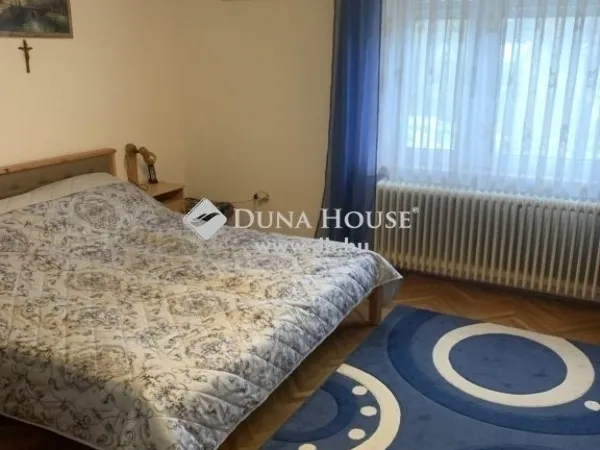 Eladó ház Pécs, Nagyárpád 207 nm