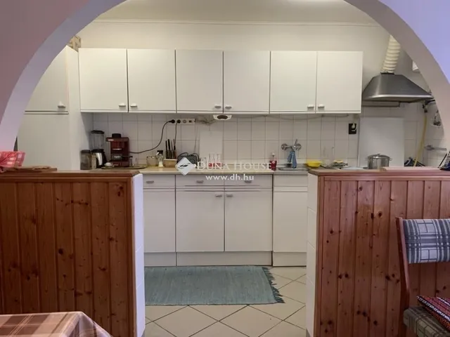 Eladó ház Pécs, Nagyárpád 207 nm