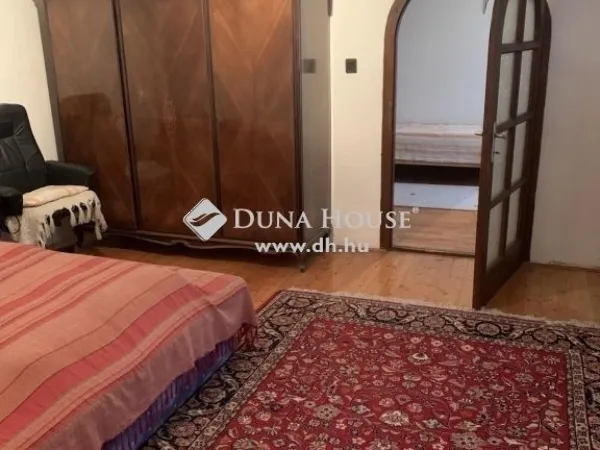 Eladó ház Pécs, Nagyárpád 207 nm