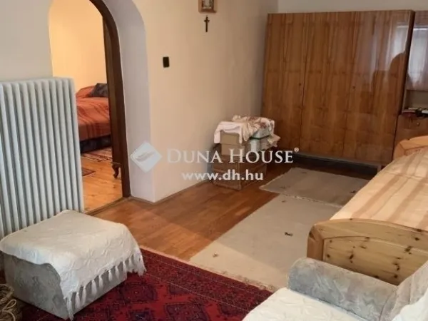 Eladó ház Pécs, Nagyárpád 207 nm