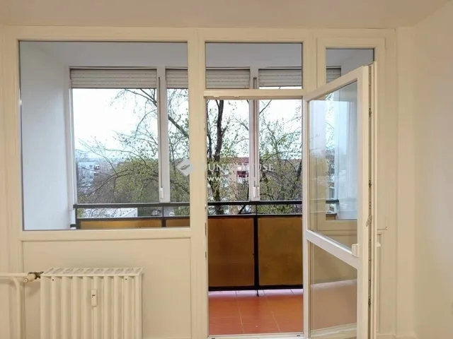 Eladó lakás Pécs, Kertváros 52 nm