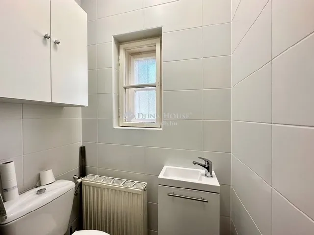 Eladó lakás Pécs, Mecsekoldal 95 nm