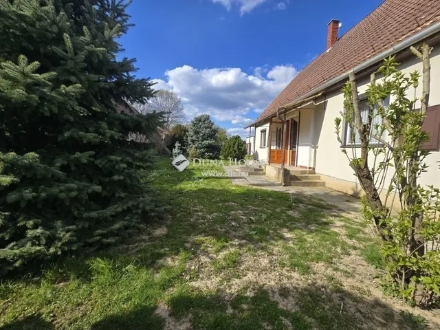 Eladó ház Botykapeterd 98 nm