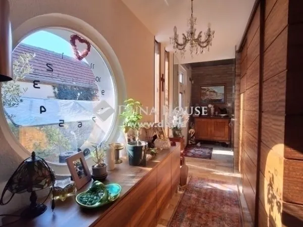 Eladó ház Pécs, Tettye 153 nm